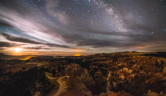 Night sky over Bryce Canyon National Park, Utah, USA on northtosouth.us