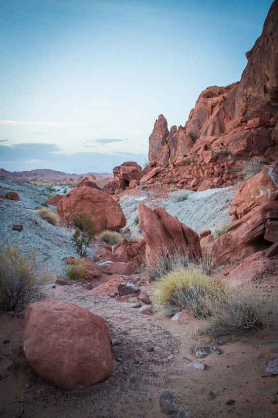 Fire Wave Trail at Valley of Fire State Park, Nevada, USA on northtosouth.us