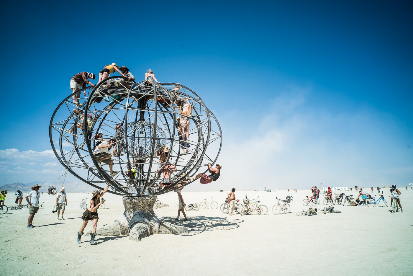 Dusty Art, Burning Man 2014: In Dust We Trust - Photos of a Dusty Playa