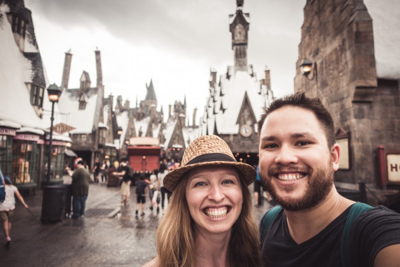Diana Southern and Ian Norman in Hogsmeade, Wizarding World of Harry Potter