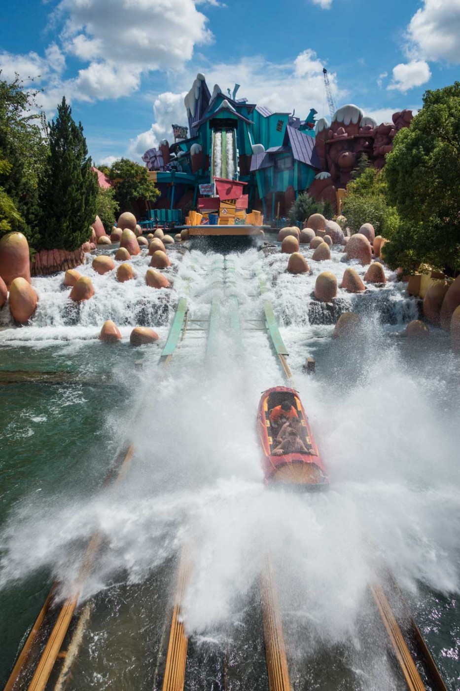 Dudley Do-Right's Ripsaw Falls ride at Islands of Adventure
